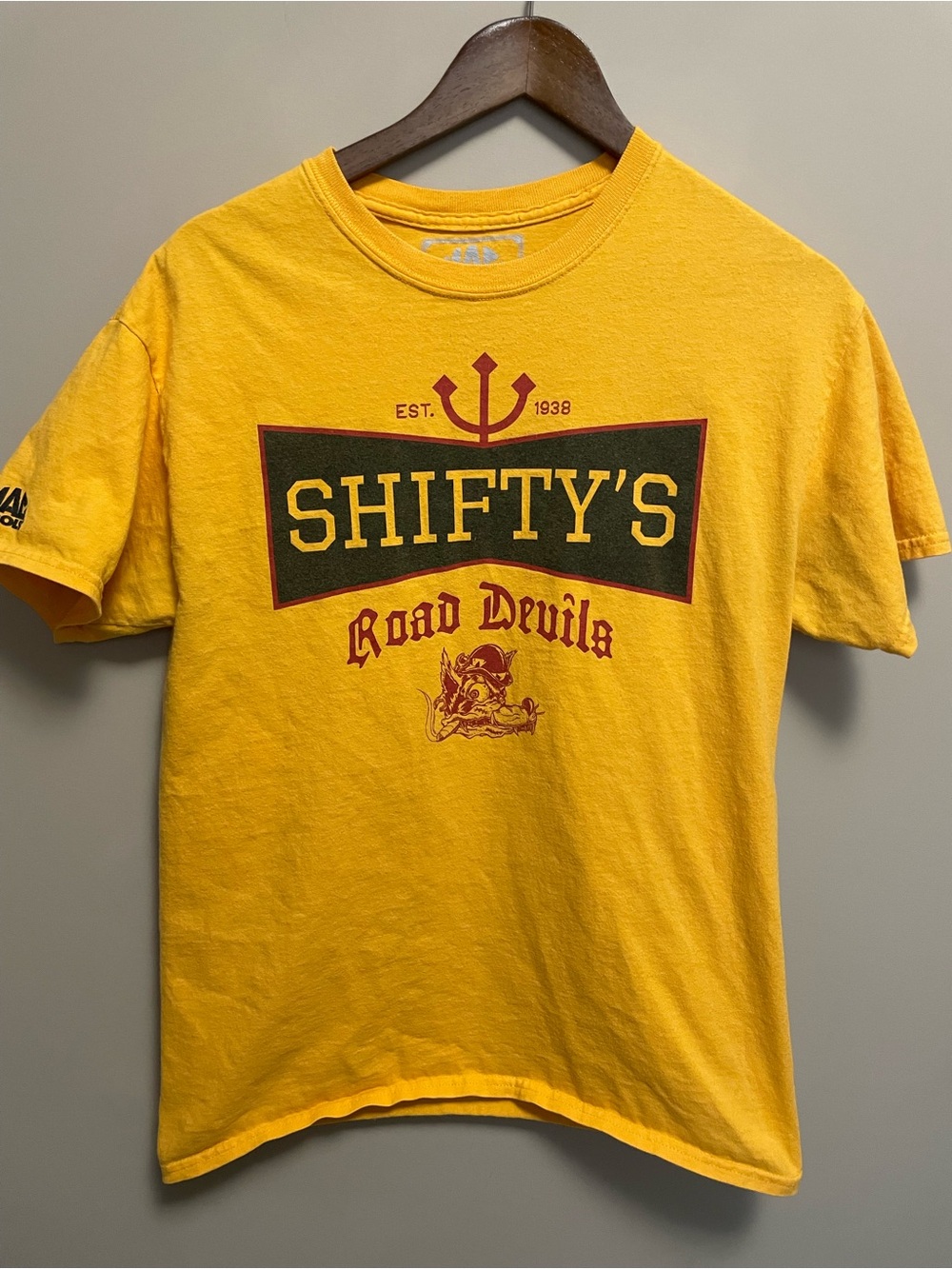MAC Tools Shifty's Road Devils Graphic Tee Menβs Medium